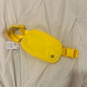 brand new lulu belt bag!